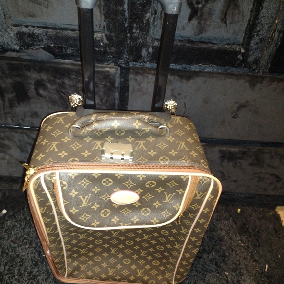 Brn/Tan Rolling Luggage Monogram - Picture 6 of 8